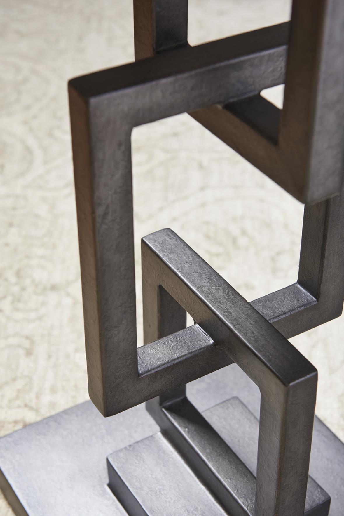 Lexington Oyster Bay 634774207 Deerwood Side Table with Burnished Metal